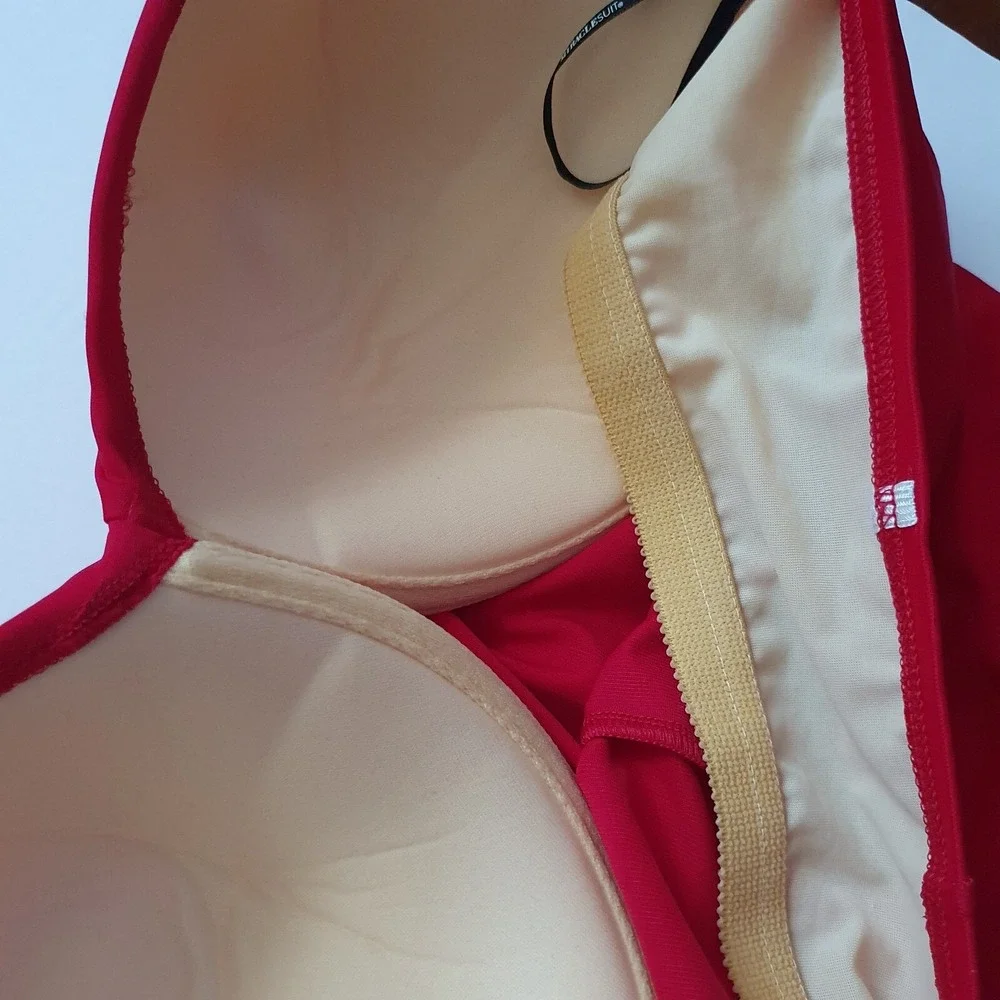 Miraclesuit Madrid Grenadine Red Slimming One Piece Swimsuit Women sz 16 NWT